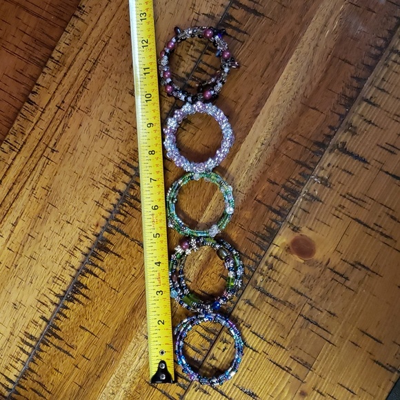 Set of handmade wrap bracelets - Picture 2 of 14